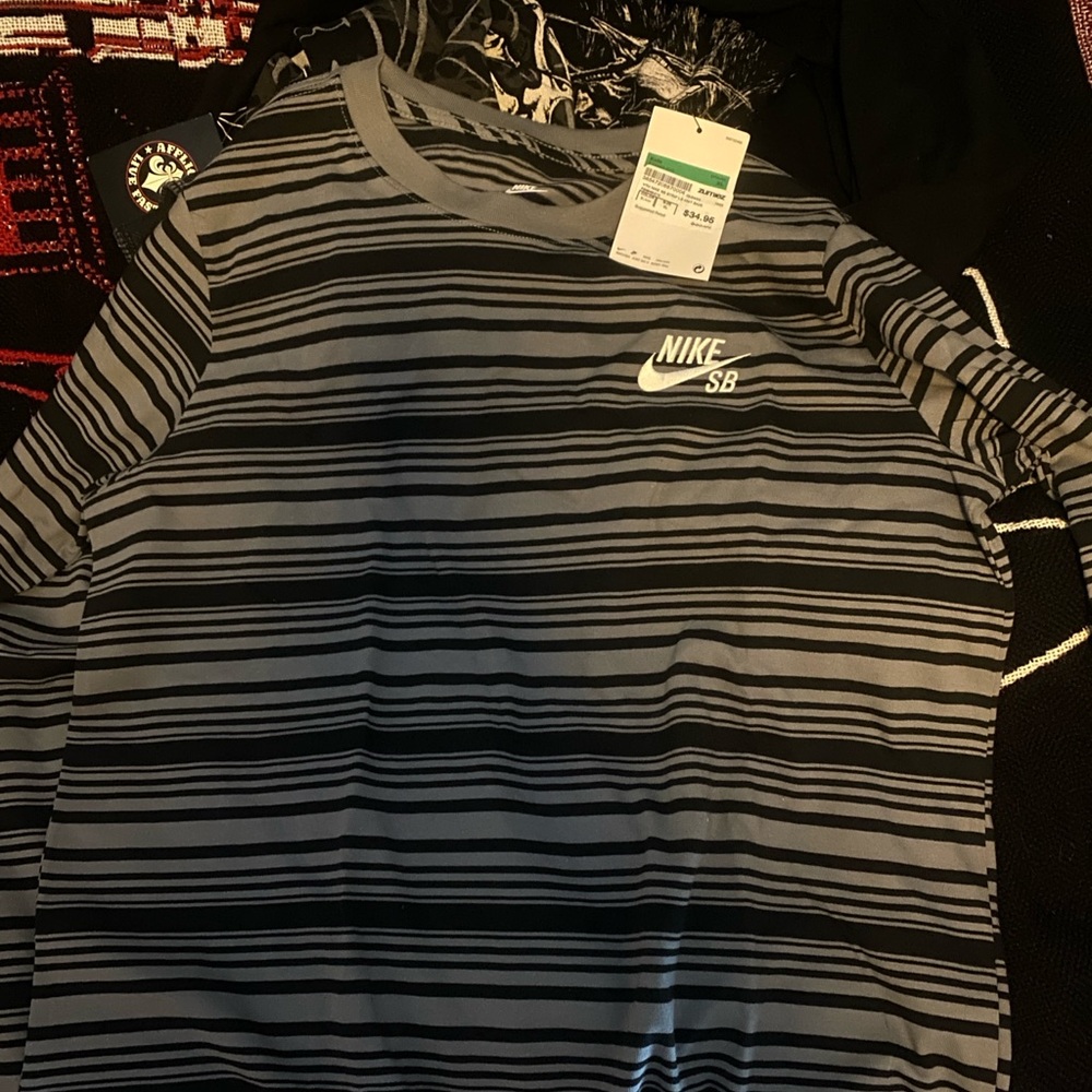 large in kids but fits as Extra small for adults